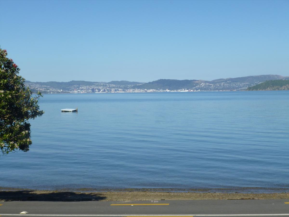 Breakaway At York Bay Bed & Breakfast Days Bay Екстериор снимка
